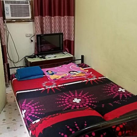 Belen Favila Transient Rooms Near Airport Terminal 3 马尼拉 外观 照片