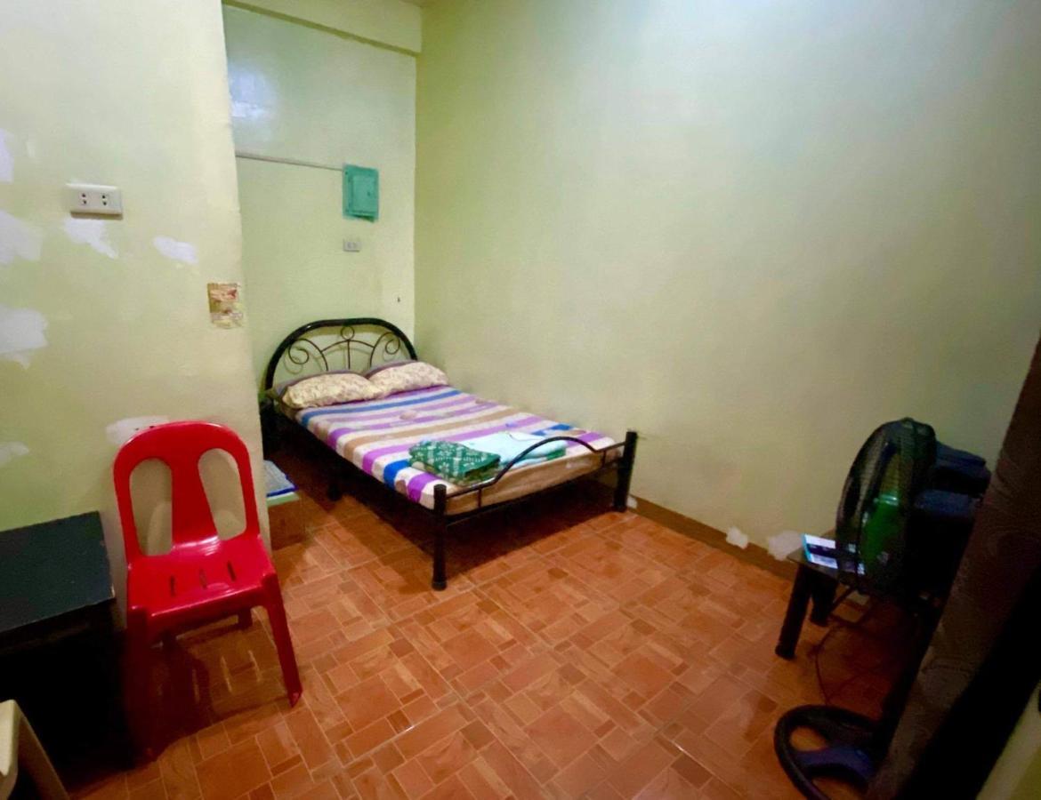 Belen Favila Transient Rooms Near Airport Terminal 3 马尼拉 外观 照片